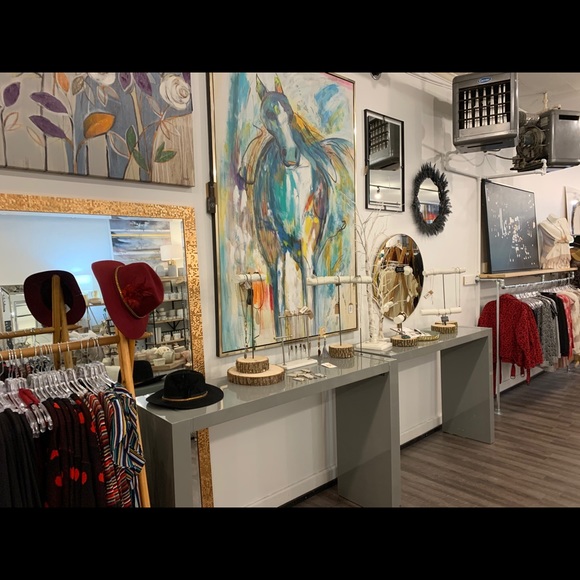 Meet your Posher, Tiffani - Picture 8 of 15